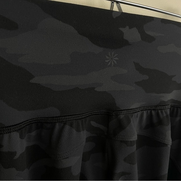 Athleta‎ Salutation Camo Jogger Black - Picture 8 of 13
